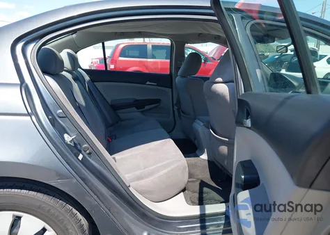 2011 Honda Accord 2.4 Lx z USA, uszkodzony, nr VIN 1HGCP2F32BA075867